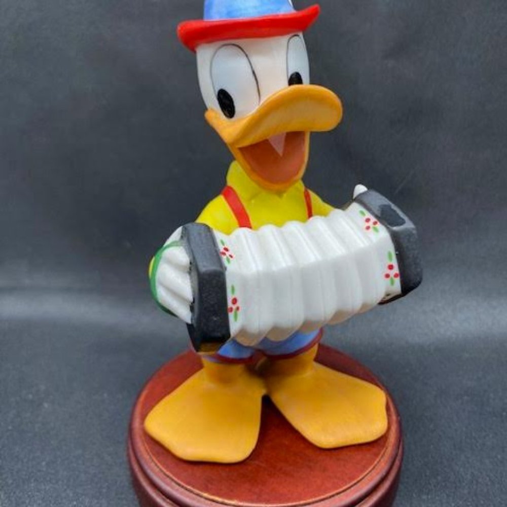 Disney Grolier Collectibles, “It’s A Small World” Presents OCTOBERFEST DONALD!